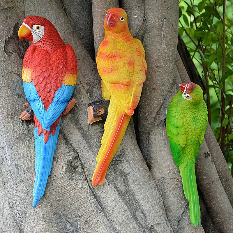 Aura-Macaw – Hand-Painted Tropical Tree Sculpture