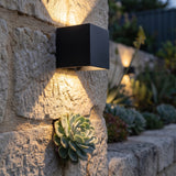 Aura-Beam – Modern Architectural Cube Light